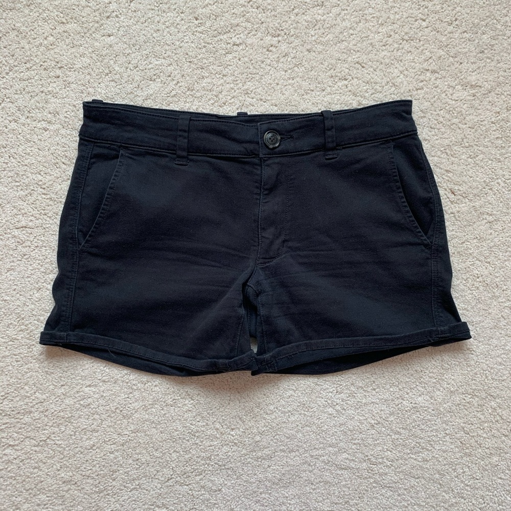 American Eagle Black Midi Shorts!